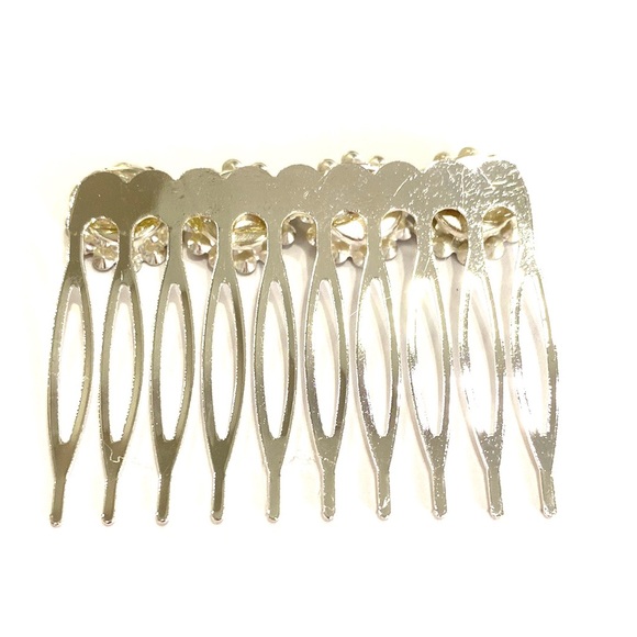Hair Combs Set Of 2 Silver Tone Flower Rhinestones 2” - Picture 5 of 6